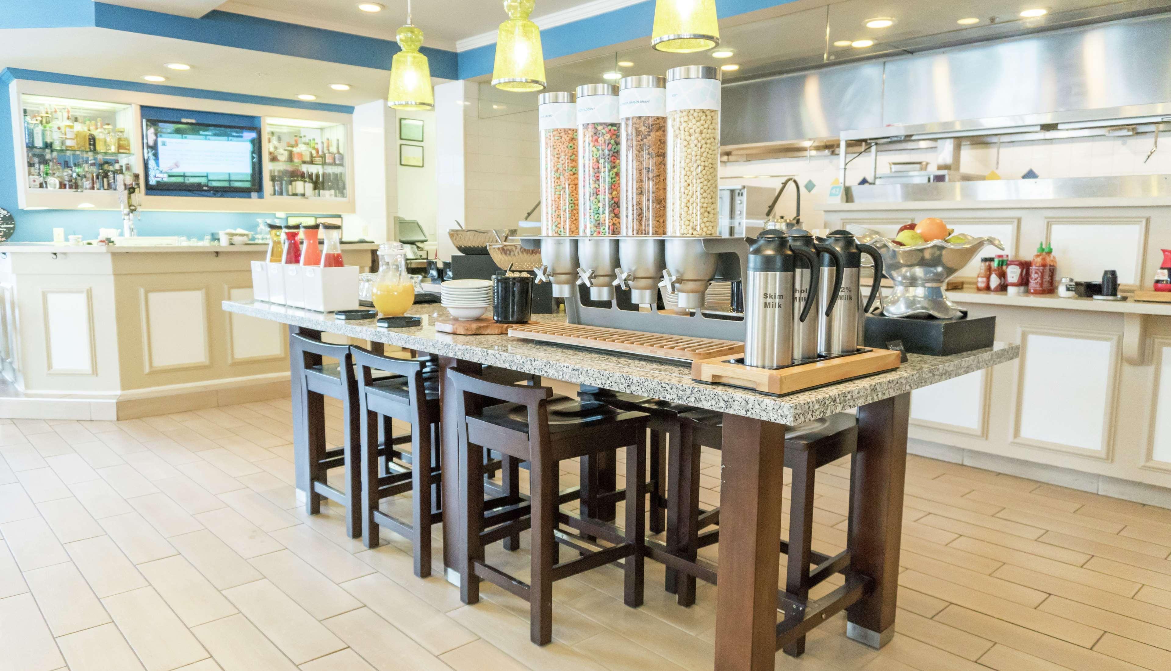 Hilton Garden Inn Plymouth Luaran gambar