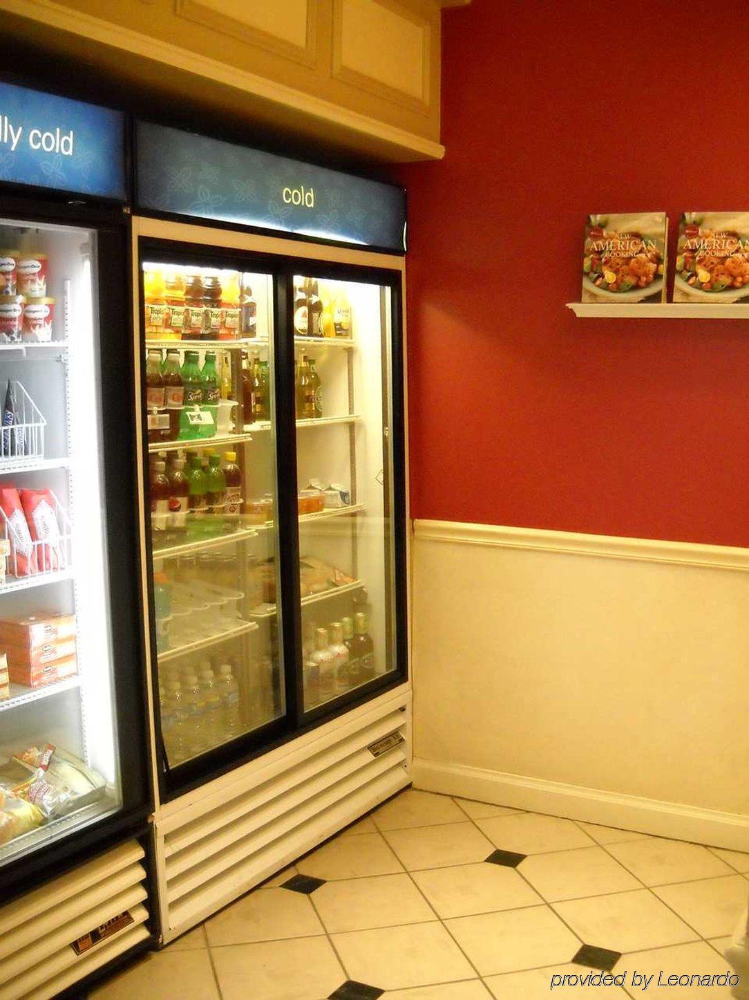 Hilton Garden Inn Plymouth Kemudahan gambar