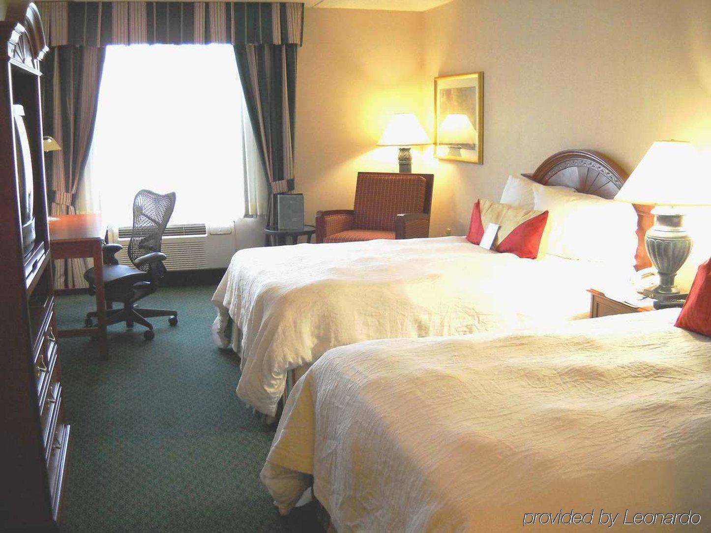 Hilton Garden Inn Plymouth Bilik gambar